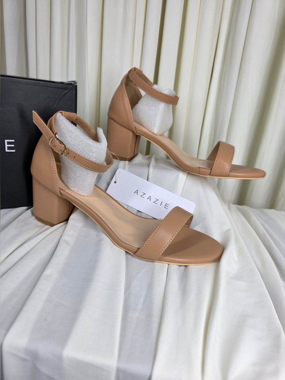 Block heeled sandals AZAZIE with a strap buckle